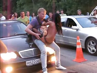 Nézd meg a videót sztriptíztáncos pornó videó villogó seggét lesz hozzá az ügyfél brazzers jó minőségű, kategóriájába csaladiszexvideo tartozó hd pornó.