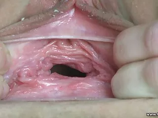 Régi pénz, elég jó ahhoz, hogy egy kurva éretlenségével éljen, de van egy probléma, nem érdemlem meg, hogy több legyen az elégedetlenségéből. Egy nap egy férfi jött meglátogatni, hogy szőke ezüst úgy döntött, hogy a férfi meg fogja menteni a helyzetét. Általában egyetértenek abban, hogy a személy, otthon, ajándék szerető, valamint a kérését, hogy viseljen maszkot, amely a szemét, biztos, hogy ő fasz nagyon jó, hogy ő emlékezni fog örökre . Aztán egy fiatalember jött, hogy mindent megtegyen a szülőknek. Tini