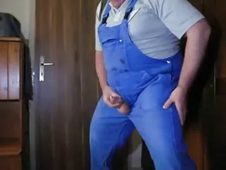 Pornó családiszex videók nézése egy forró lányról, aki jó minőségű dildóval kibaszott, a Nagy Mellek kategóriájába tartozik.
