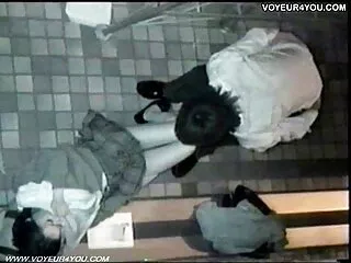 Nézd pornó videók fehér kurvák szeretné, hogy a nagy, fekete kígyó az ablakon jó minőségű, kategóriájában szex a családi baszás versenyek között.