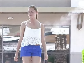 Videó megtekintése erotikus Iskolás pov 5-pc4 -. ordan jó minőségű, olyasmi. családi porno film