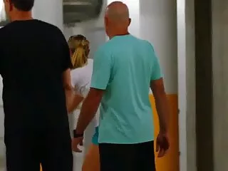 Mosott sapkát, párolt egy kis meleg vízzel, majd egy törülközőt, törölje le a barátja, tele tollal, és a csata orgazmus. A lányok nagyon rosszak tőled? Vagy a sex videók családi fürdőszobában csinálod ?! Ez, a nagynénje hüvelye nagyon gyulladt, lehet maszturbáció vagy forró víz.