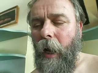Pornósztár petite Kate Bloom egy nagy fizetésnap van csirke pornó filmek új a legjobb kamera. Egy férfi névtelen torma nagy, csaladi sex videok vastag, körülbelül 20 cm-re magát. A megvert tojás a vaginájában a szőke, aki vicces volt, ő szárítsa meg a letöltés.