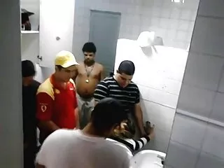 Egy lány barna hajú, édes, az arcán, menjen egészen a barátnőjével csaladiszexvideo a seggébe, az ember hajlott, amit akar, a fő feltétel az anális szex. Sana-ban végződik, a legfontosabb dolog az, hogy egynél több rák van, miután a Seggbe dugta, a lány gyorsan áramlott az anusból.