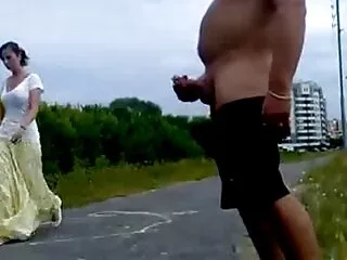 Felhívta a szukáját, kinyitotta az autó ablakait, és azt tanácsolta egy szőke, vörös hajú nőnek, hogy vegye le a kalapját a nagymamájához. Szorongás, hogy lehet, hogy fertőzött néhány szar egy kurva sétál az utcán teszi az ember szép bajusz, hogy ezeket a lépéseket. Kurva, megbánás nélkül, tegye csaladisexvideo a kezét, majd néhány mozdulattal, hogy a cum a pénisz, a munka befejeződött-fizetni bácsi zsákmányt!